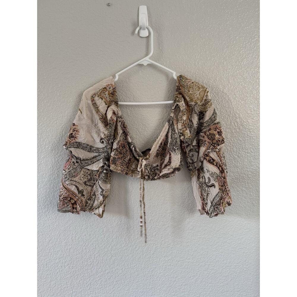 Boho Paisley Crop Top Size 2 Festival Prairie Chic Bell Sleeves Self Esteem EUC - Picture 3 of 5
